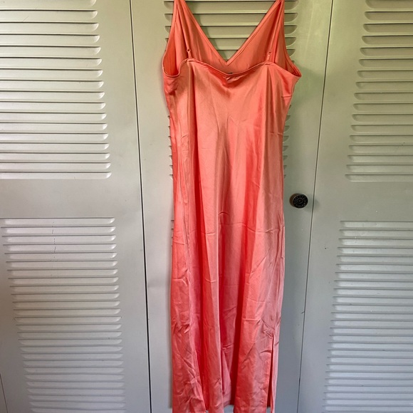Express Slip Dress NWOT - Picture 3 of 6